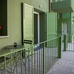 Guesthost - Casa Innocenza Appartamento