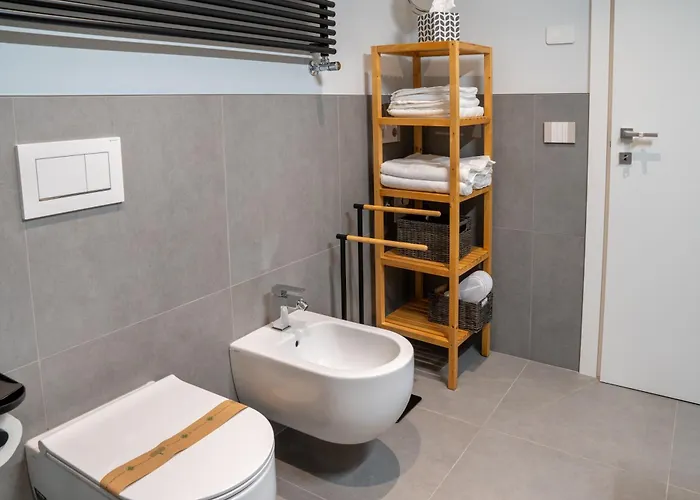 Guesthost - Casa Innocenza Appartamento