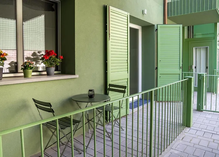 Guesthost - Casa Innocenza Appartamento